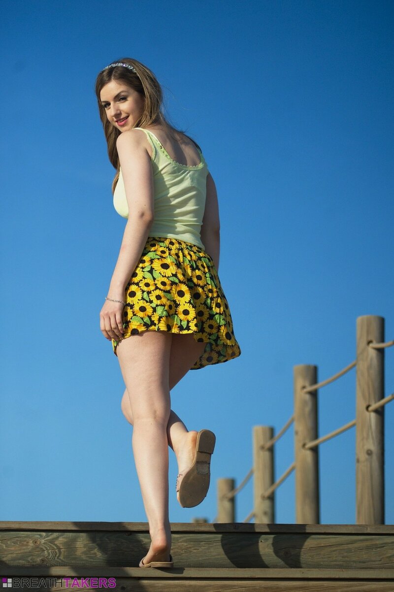 Екатерина, 24 года, 0 размер груди